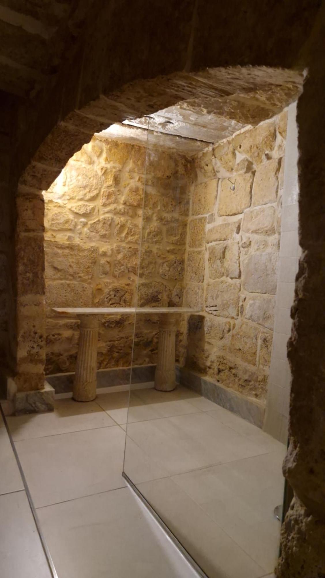 12 -16 , Pacifiku Scicluna Birgu Kültér fotó